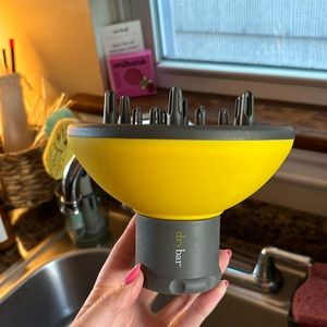 BRAND NEW DRYBAR DIFFUSER